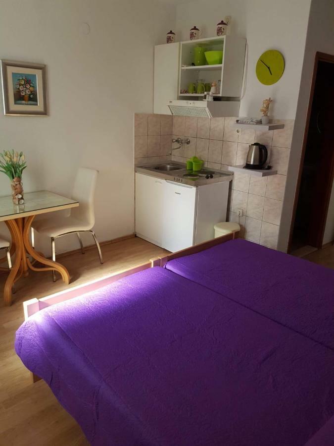 Apartment Ante Kastela Exterior photo