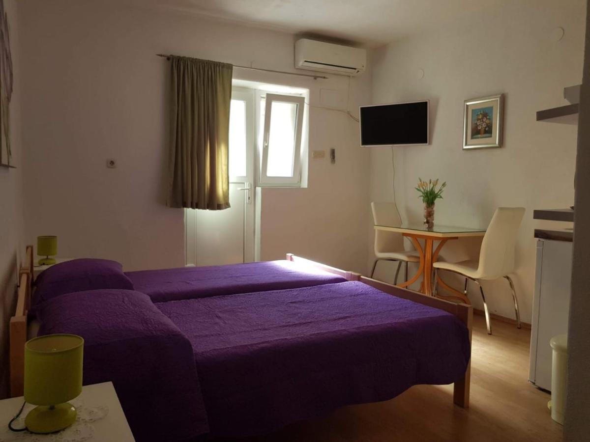 Apartment Ante Kastela Exterior photo
